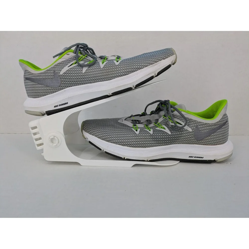 Nike Quest Women 7.5 Green White Volt‎ Gray Running Shoes AA7412-008 Sneakers